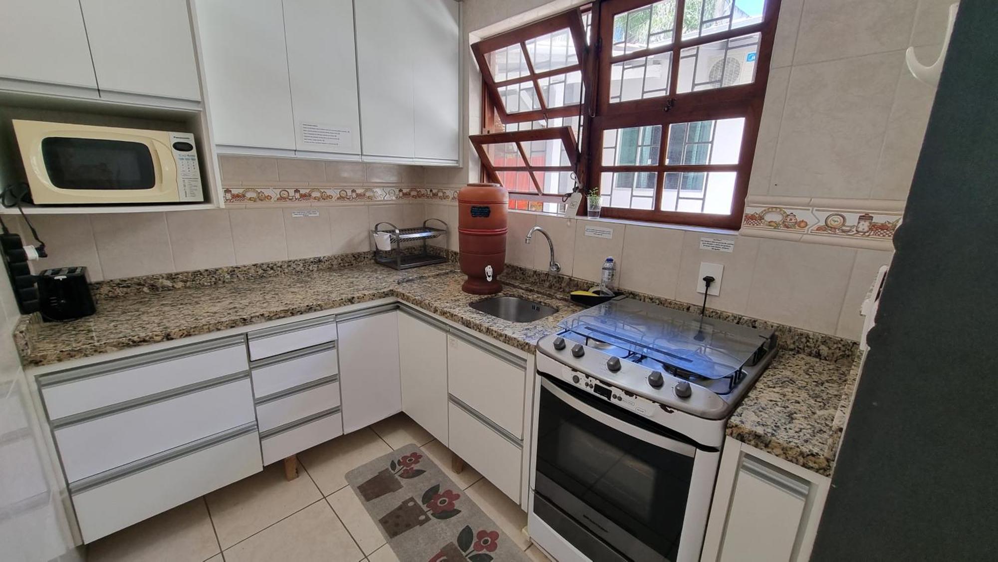 Coliving Stela Mares